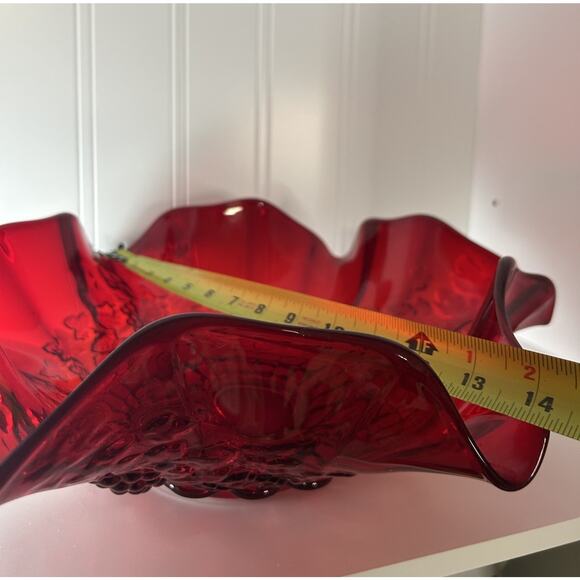 L G Wright 14” Ruby Round Serving Bowl Cadmium Paneled Grape Crimped Ruffle Glow - Picture 3 of 11
